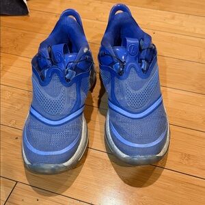Men's Blue Athletic Shoes